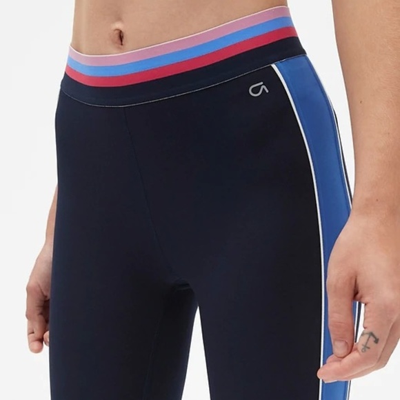 GapFit Colorblock 7/8 Leggings in Eclipse S Black - Picture 3 of 5